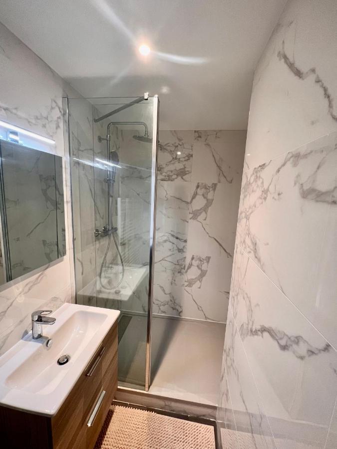 Appartement Proche Des Prebendes Tours Luaran gambar